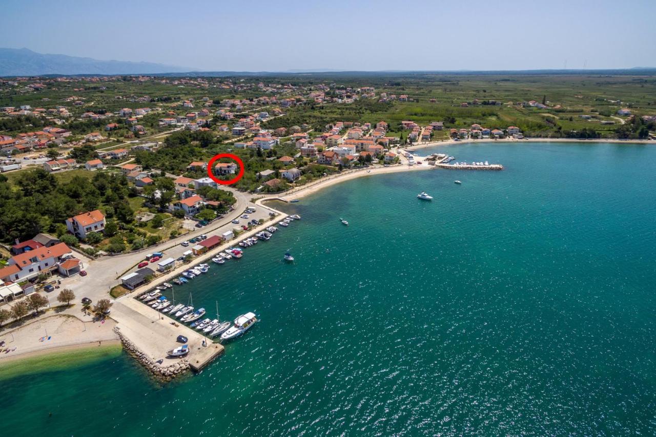 Apartments And Rooms By The Sea Vrsi - Mulo, Zadar - 5848 Bagian luar foto